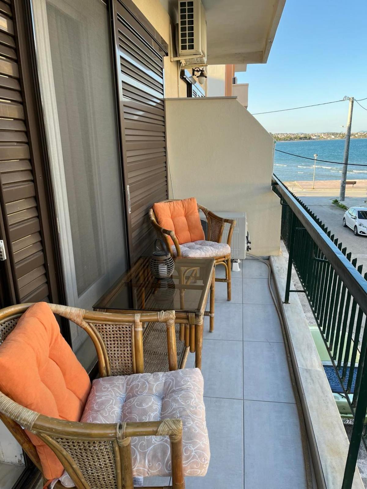 Sea View Apartments Near Athens Airport อาร์เตมีดา ภายนอก รูปภาพ