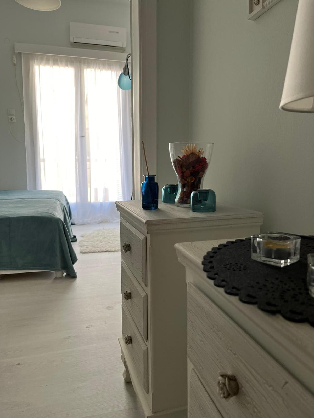 Sea View Apartments Near Athens Airport อาร์เตมีดา ภายนอก รูปภาพ