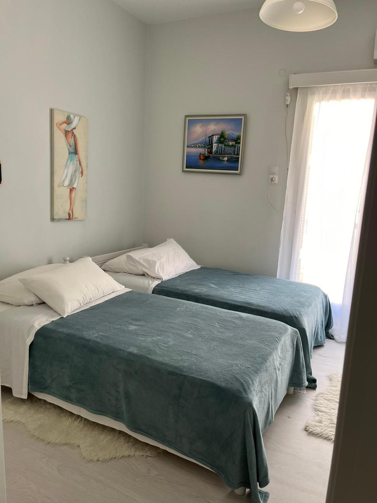 Sea View Apartments Near Athens Airport อาร์เตมีดา ภายนอก รูปภาพ