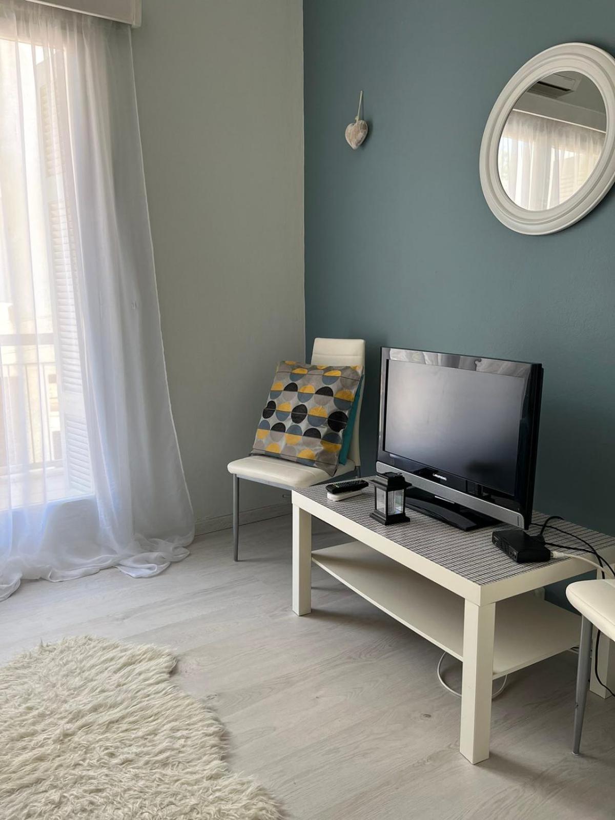 Sea View Apartments Near Athens Airport อาร์เตมีดา ภายนอก รูปภาพ
